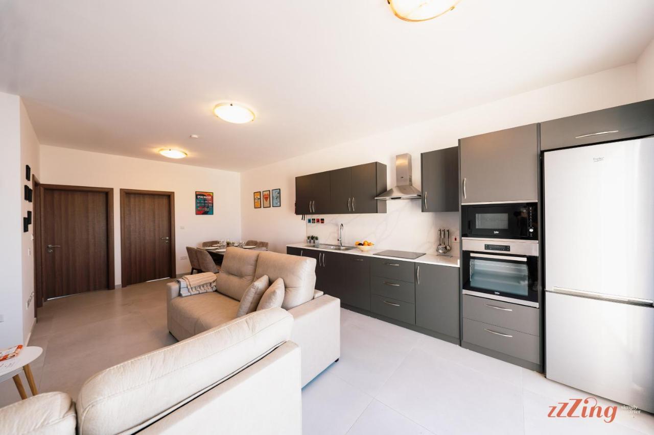 Modern Apartments In Malta'S Charming Моста Екстериор снимка