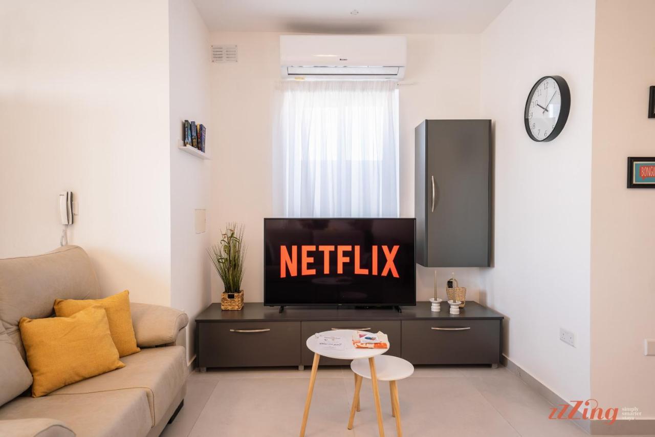 Modern Apartments In Malta'S Charming Моста Екстериор снимка